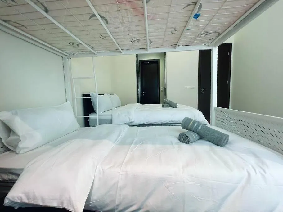 Strait Quay Marina Cozy Suite With Bathtub By Uptrend Home Management Tanjung Tokong 0*,